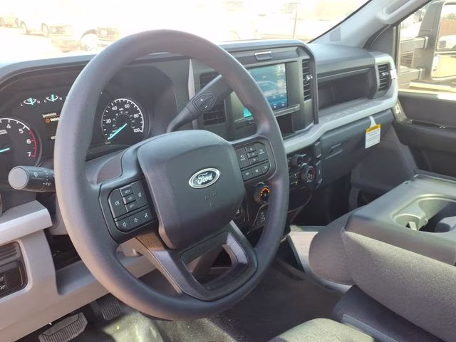 2026 Oxford White Ford Super Duty F-250 SRW XL RWD Truck