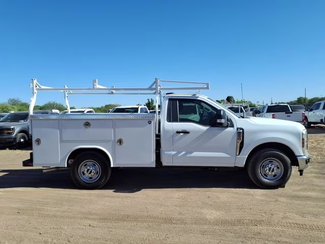 2026 Oxford White Ford Super Duty F-250 SRW XL RWD Truck
