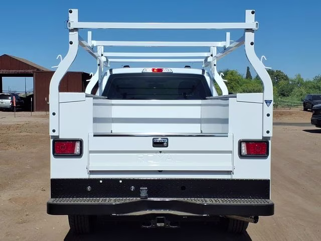 2026 Oxford White Ford Super Duty F-250 SRW XL RWD Truck