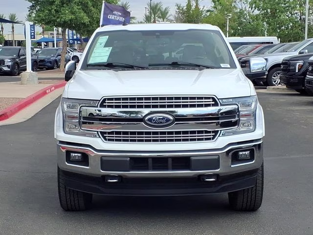 2020 Oxford White Ford F-150 Lariat 4X4 Truck