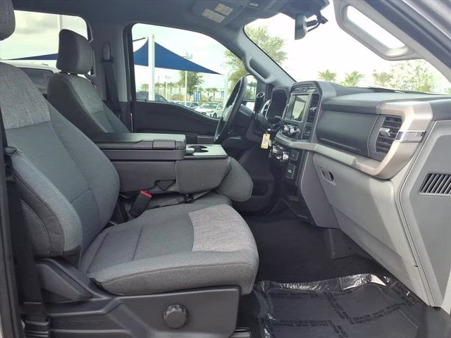 2023 Silver Metallic Ford F-150 XLT 4X4 Truck