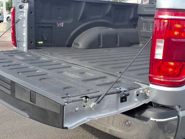 2023 Silver Metallic Ford F-150 XLT 4X4 Truck