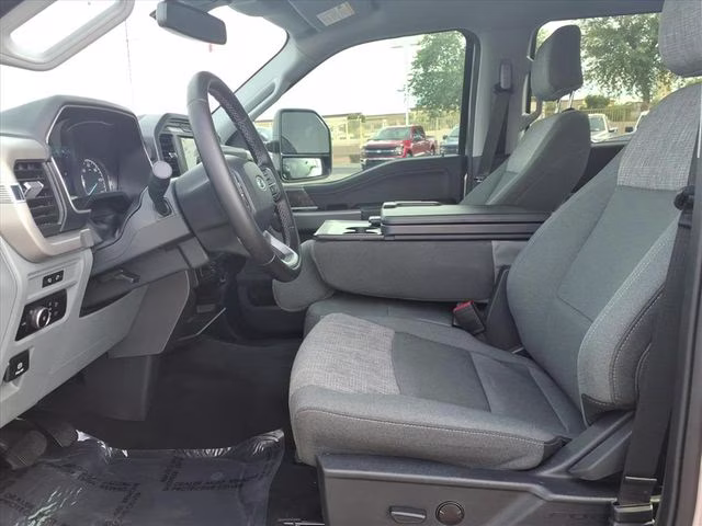 2023 Silver Metallic Ford F-150 XLT 4X4 Truck