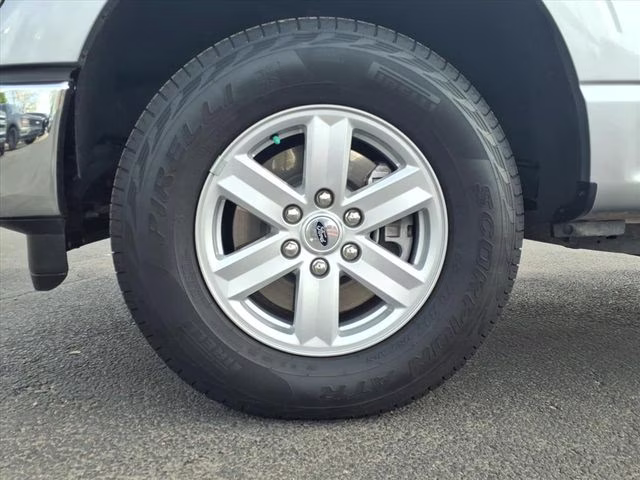 2023 Silver Metallic Ford F-150 XLT 4X4 Truck