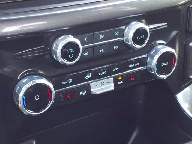 2023 Avalanche Ford F-150 XLT 4X4 Truck