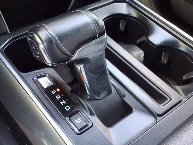 2023 Avalanche Ford F-150 XLT 4X4 Truck
