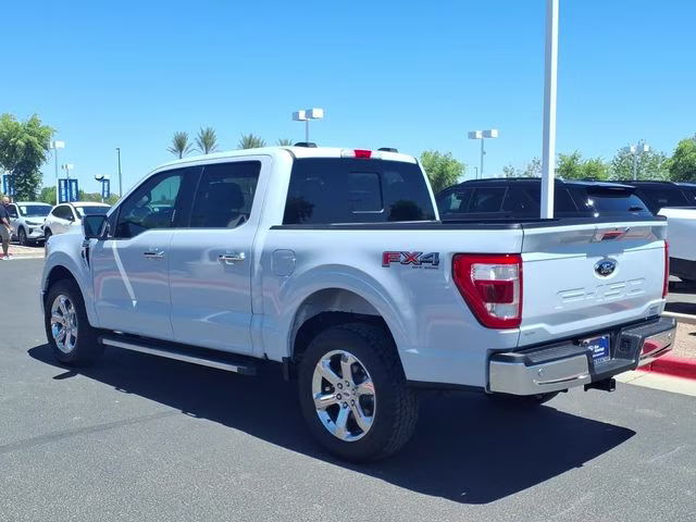 2021 Space White Metallic Ford F-150 Lariat 4X4 Truck