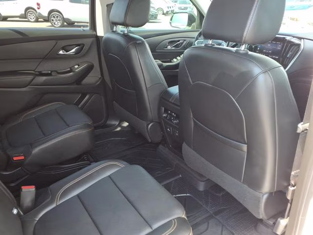 2020 Summit White Chevrolet Traverse Premier FWD SUV