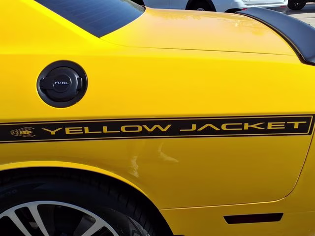 2012 Stinger Yellow Clearcoat Dodge Challenger SRT8 392 RWD Coupe
