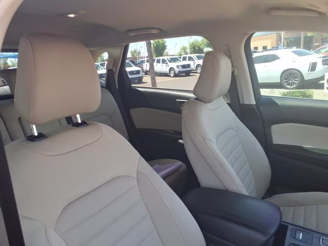 2023 Agate Black Metallic Ford Edge SE AWD SUV