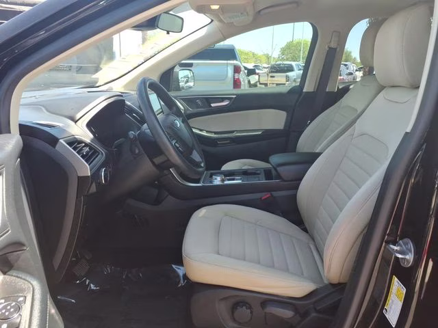 2023 Agate Black Metallic Ford Edge SE AWD SUV