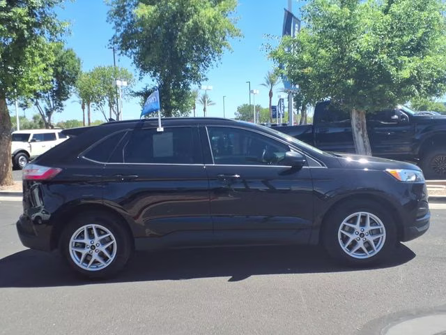 2023 Agate Black Metallic Ford Edge SE AWD SUV