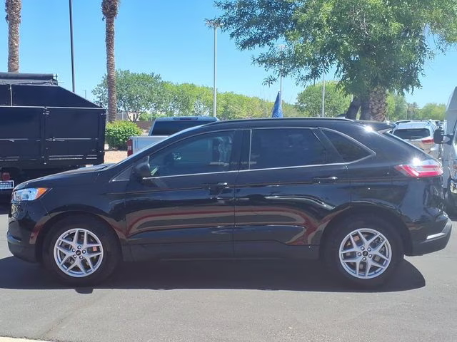 2023 Agate Black Metallic Ford Edge SE AWD SUV