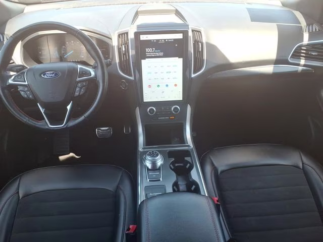 2023 Gray Metallic Ford Edge ST Line AWD SUV