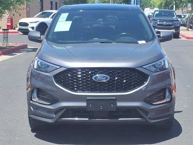 2023 Gray Metallic Ford Edge ST Line AWD SUV