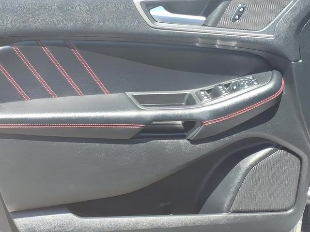 2023 Gray Metallic Ford Edge ST Line AWD SUV