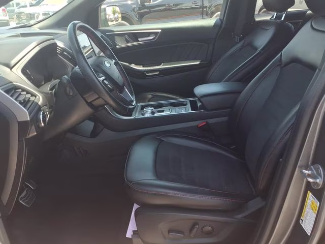 2023 Gray Metallic Ford Edge ST Line AWD SUV