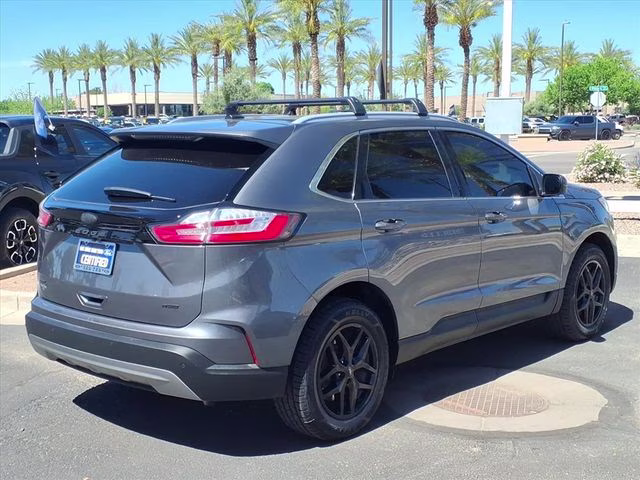 2024 Gray Metallic Ford Edge SEL AWD SUV