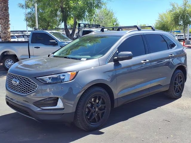 2024 Gray Metallic Ford Edge SEL AWD SUV