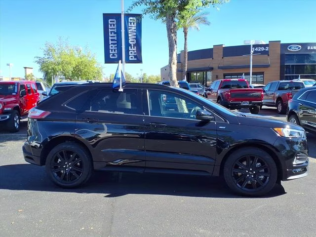 2022 Black Metallic Ford Edge ST Line AWD SUV