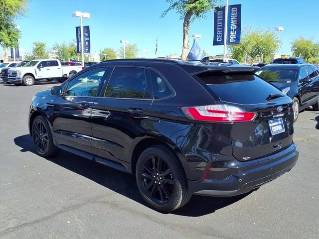 2022 Black Metallic Ford Edge ST Line AWD SUV