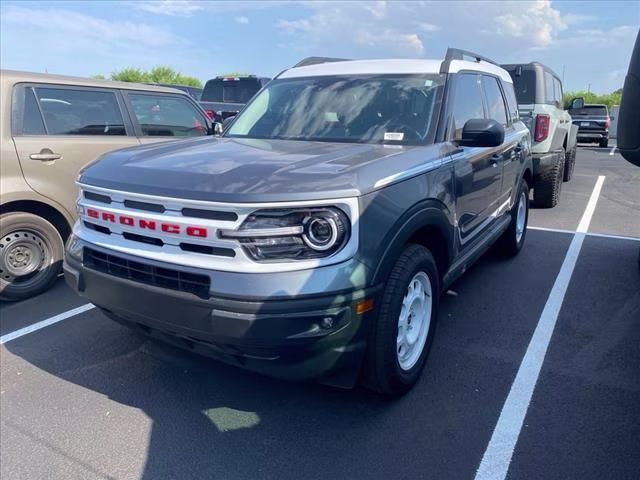 2024 Gray Metallic Ford Bronco Sport Heritage 4X4 SUV