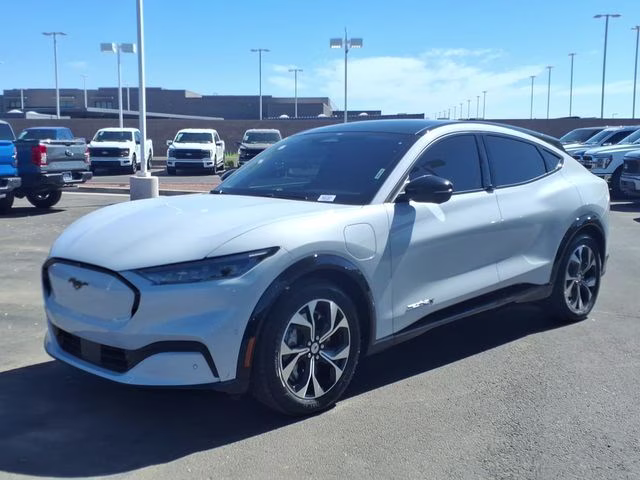 2023 Space White Metallic Ford Mustang Mach-E Premium RWD SUV
