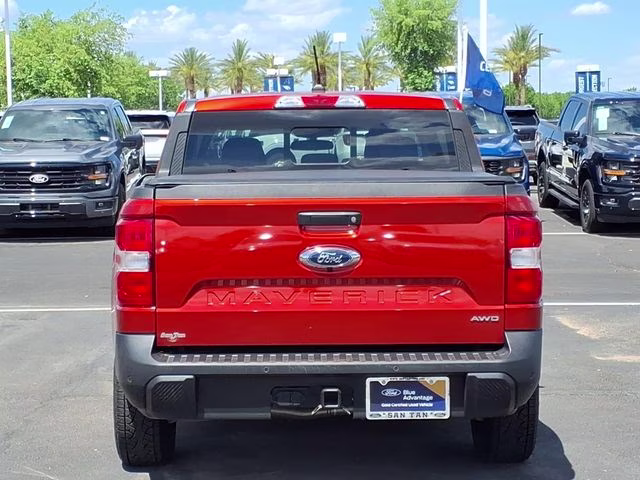 2023 Hot Pepper Red Metallic Tinted Clearcoat Ford Maverick Lariat AWD Truck