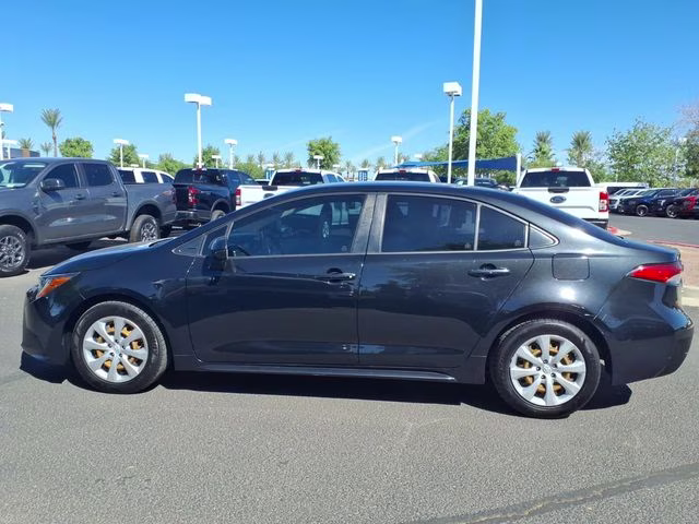 2020 Black Sand Pearl Toyota Corolla LE FWD Sedan