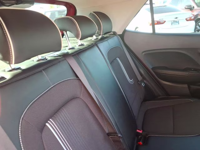 2022 Scarlet Red Pearl Hyundai Venue Limited FWD SUV