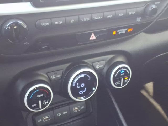 2022 Scarlet Red Pearl Hyundai Venue Limited FWD SUV