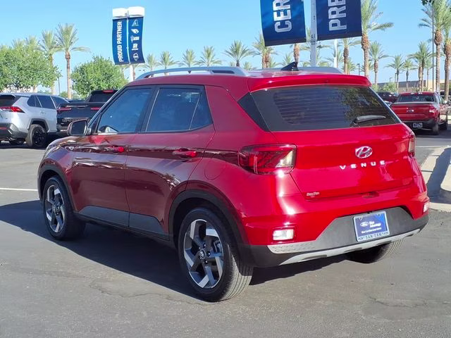 2022 Scarlet Red Pearl Hyundai Venue Limited FWD SUV