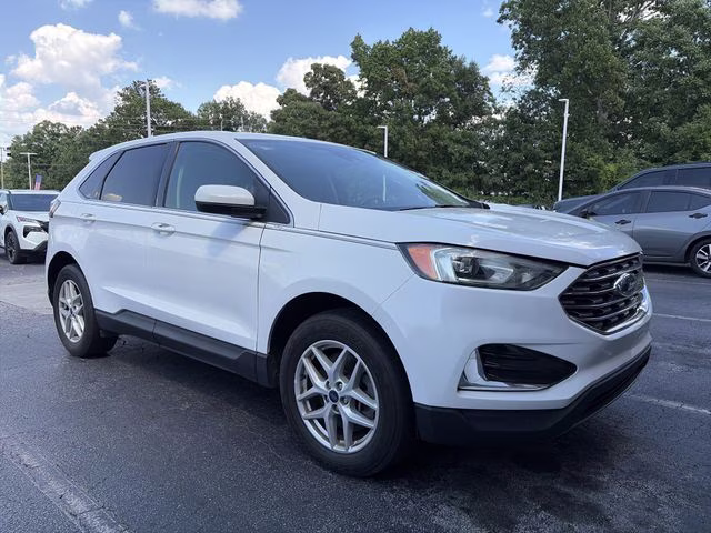 2022 Oxford White Ford Edge SEL AWD SUV