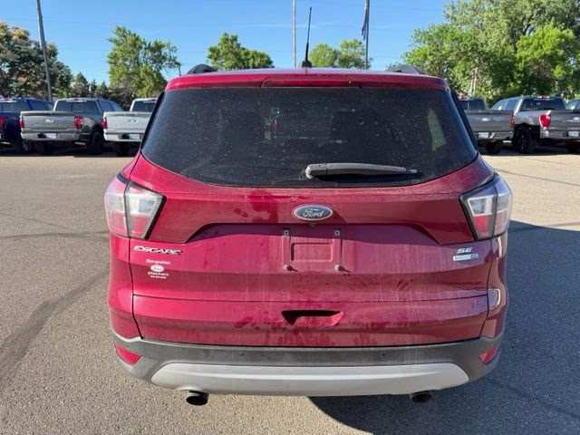 2017 Ruby Red Metallic Tinted Clearcoat Ford Escape SE 4X4 SUV