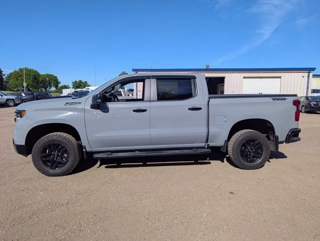 2024 Slate Gray Metallic Chevrolet Silverado 1500 LT Trail Boss 4X4 Truck