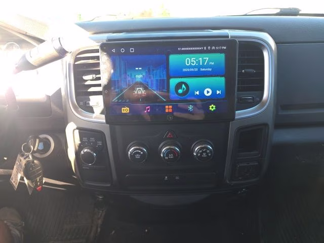 2013 White Ram 1500 Big Horn 4X4 Truck