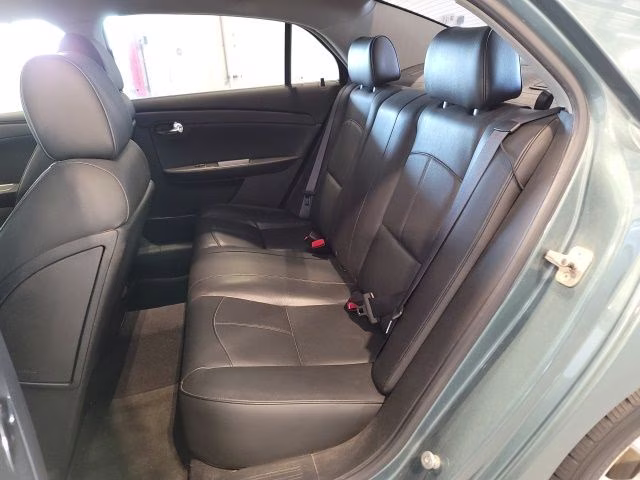 2009 Green Chevrolet Malibu LTZ FWD Sedan