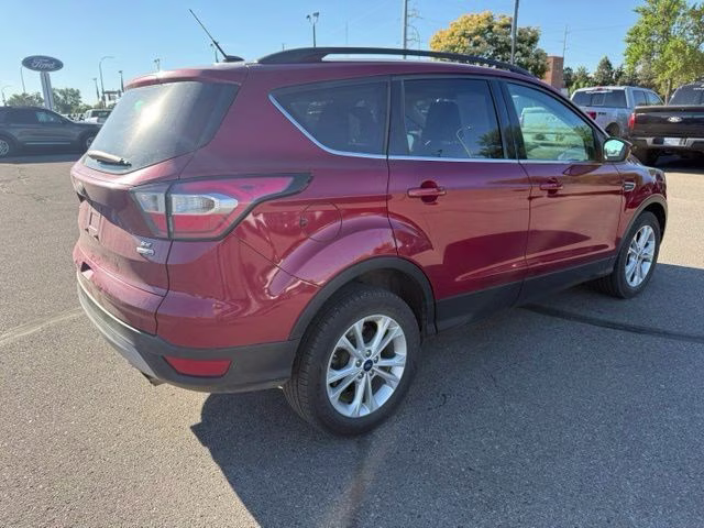 2017 Ruby Red Metallic Tinted Clearcoat Ford Escape SE 4X4 SUV
