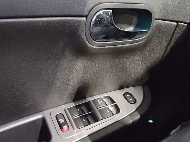 2009 Silver Moss Metallic Chevrolet Malibu LTZ FWD Sedan