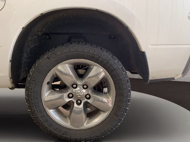 2013 Bright White Clearcoat Ram 1500 Big Horn 4X4 Truck