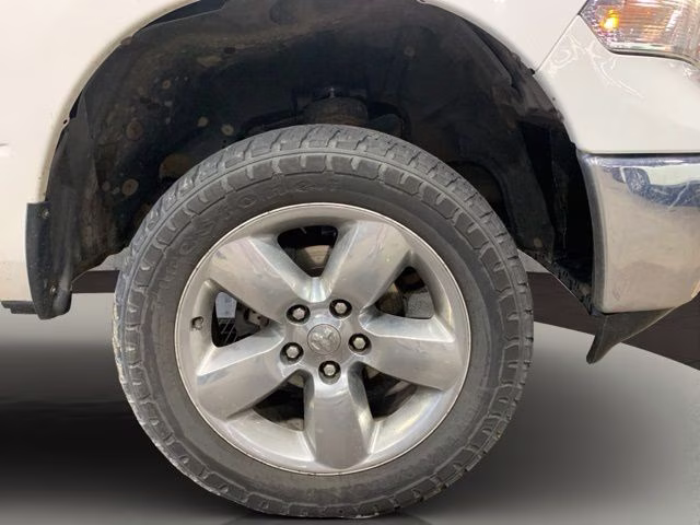 2013 Bright White Clearcoat Ram 1500 Big Horn 4X4 Truck