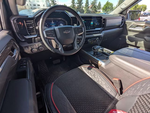 2024 Slate Gray Metallic Chevrolet Silverado 1500 LT Trail Boss 4X4 Truck