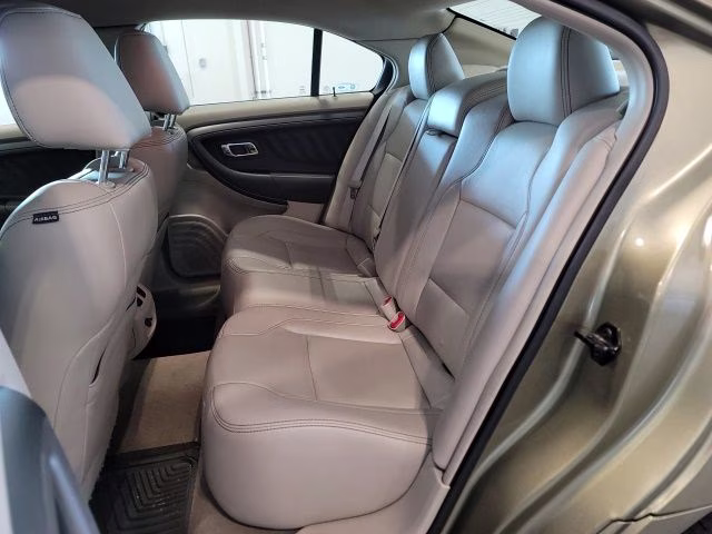 2012 Green Ford Taurus SEL AWD Sedan
