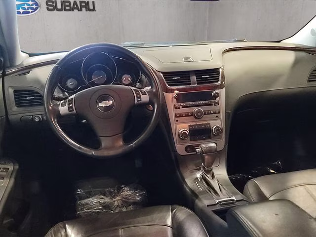 2009 Silver Moss Metallic Chevrolet Malibu LTZ FWD Sedan