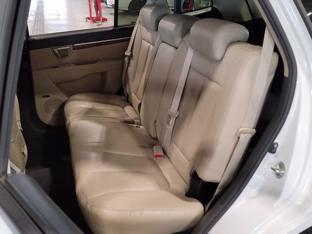 2008 Powder White Pearl (PIO) Hyundai Santa Fe SE AWD SUV