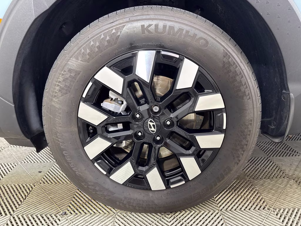 2025 Blue Stone Hyundai Santa Cruz SE FWD Truck