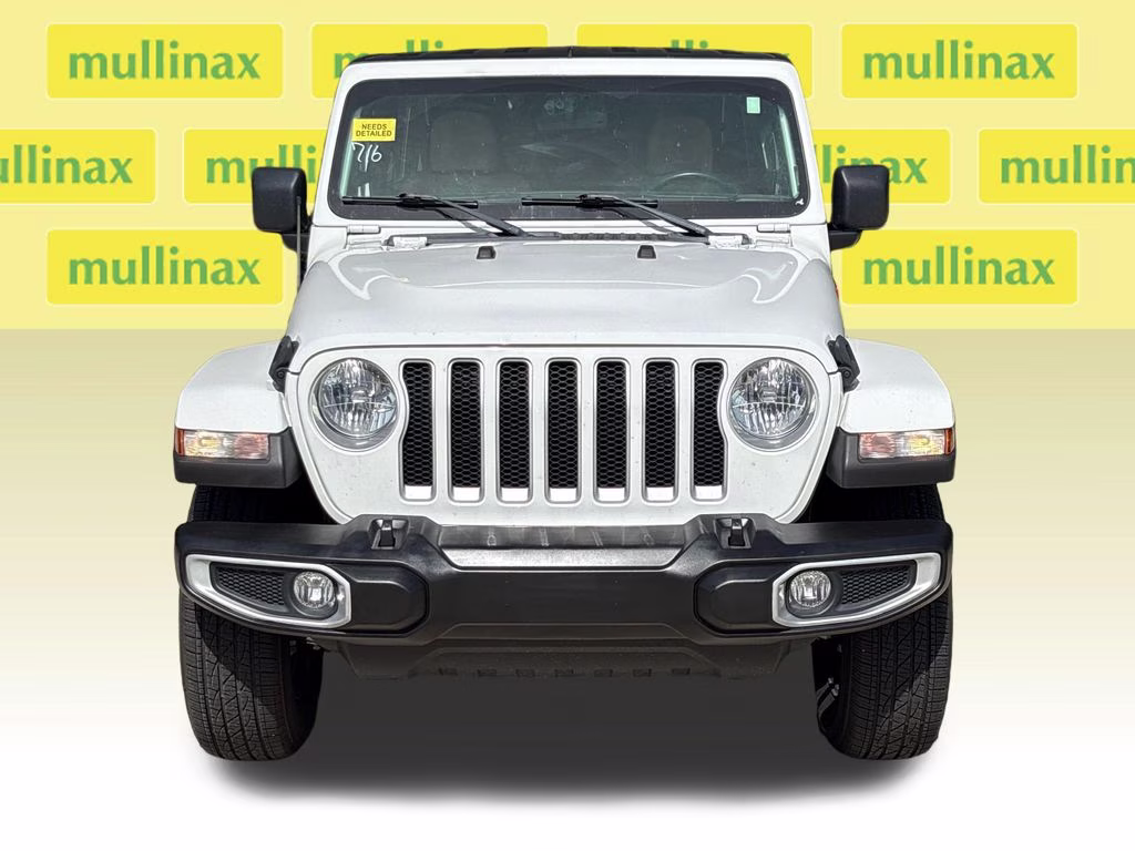 2021 Bright White Clearcoat Jeep Wrangler Unlimited Sahara 4X4 SUV
