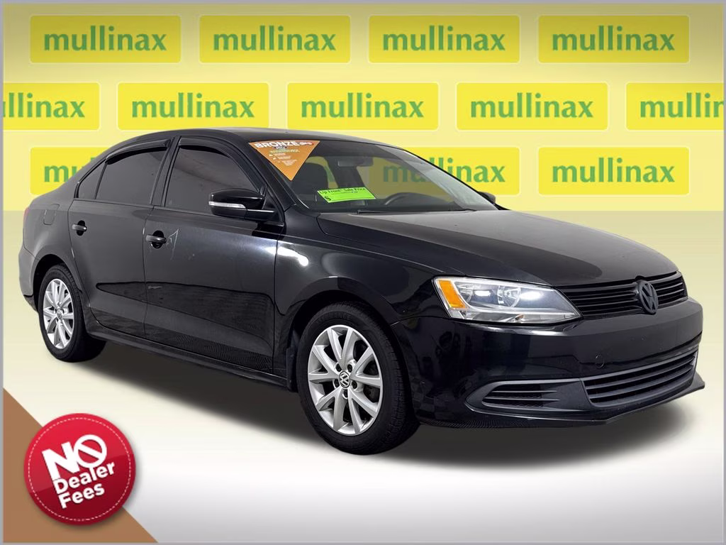 2012 Deep Black Metallic Volkswagen Jetta 2.5L SE FWD Sedan