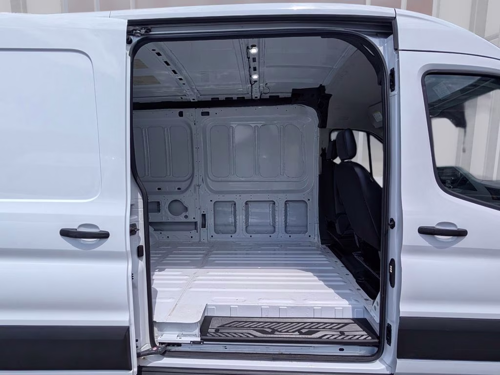 2022 Oxford White Ford Transit-250 Base RWD Van