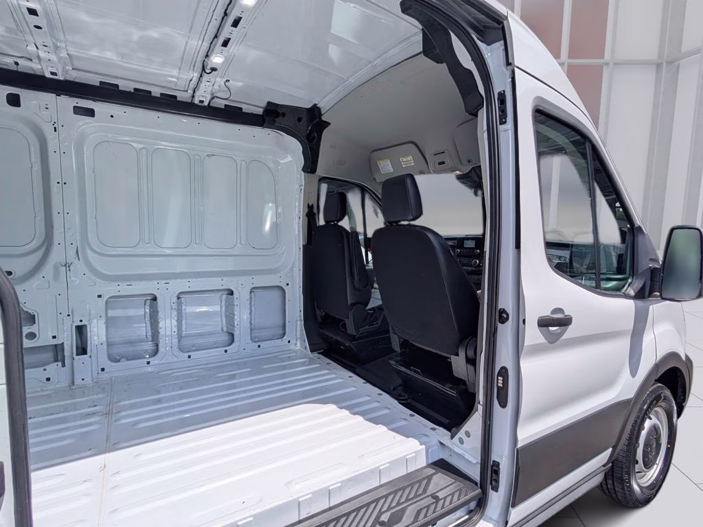 2022 Oxford White Ford Transit-250 Base RWD Van